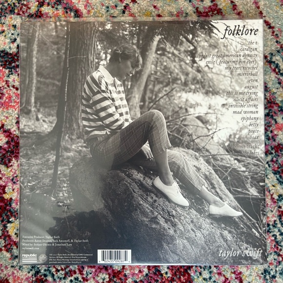 Taylor Swift Folklore Target Exclusive Red Vinyl - Picture 2 of 8